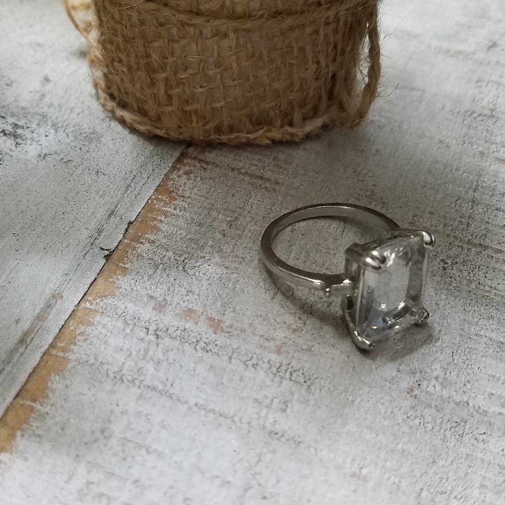 Solitaire ring - Picture 5 of 5
